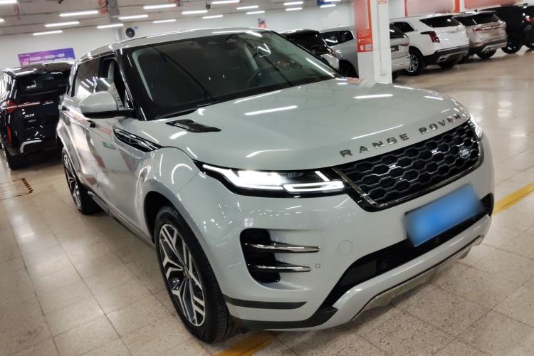 Used Land Rover Range Evoque 2022 Facelifted Aurora L 249 PS R-Dynamic Luxury Edition Front Right 45 Deg