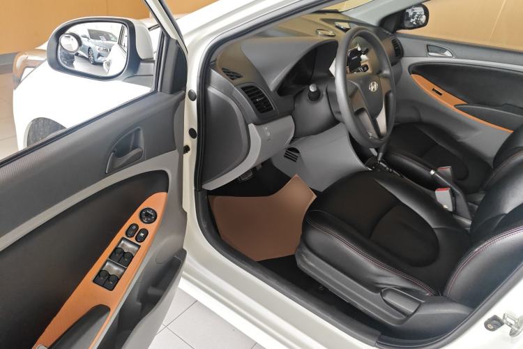 Used Hyundai Verna (older generation) 2016 1.4L Automatic Smart GLS
