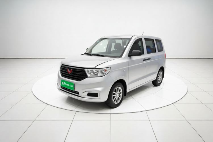 Used Wuling Hongguang V 2022 1.5L Jingqu Version Hydraulic Power Steering LAR