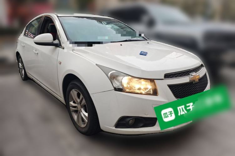 Used Chevrolet Cruze 2013 Hatchback 1.6L Automatic Luxury Model
