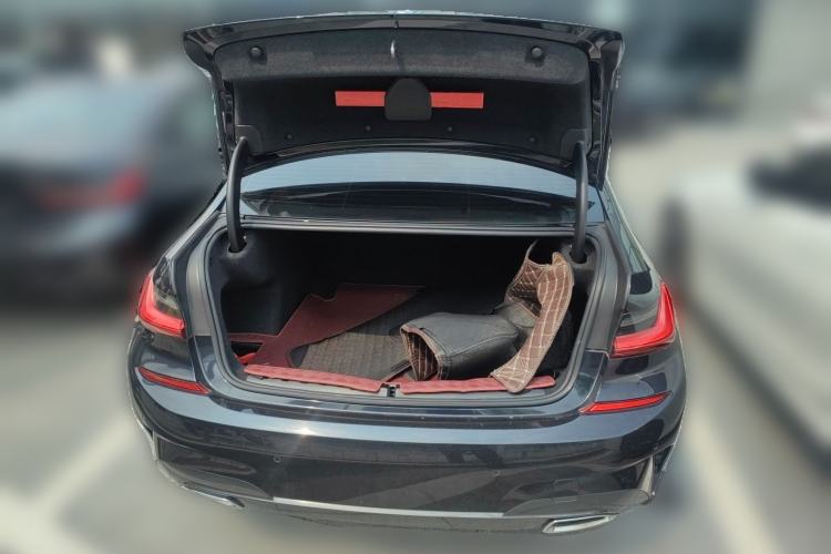 Used BMW 3 Series 2021 Second Facelift 320Li M Sport Package