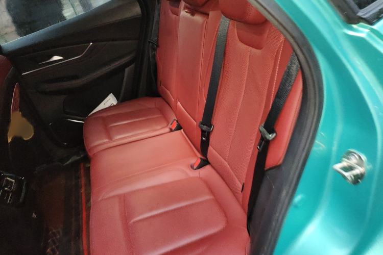 Used FORTHING T5 EVO 2021 1.5TD DCT Glory Edition Interior 4