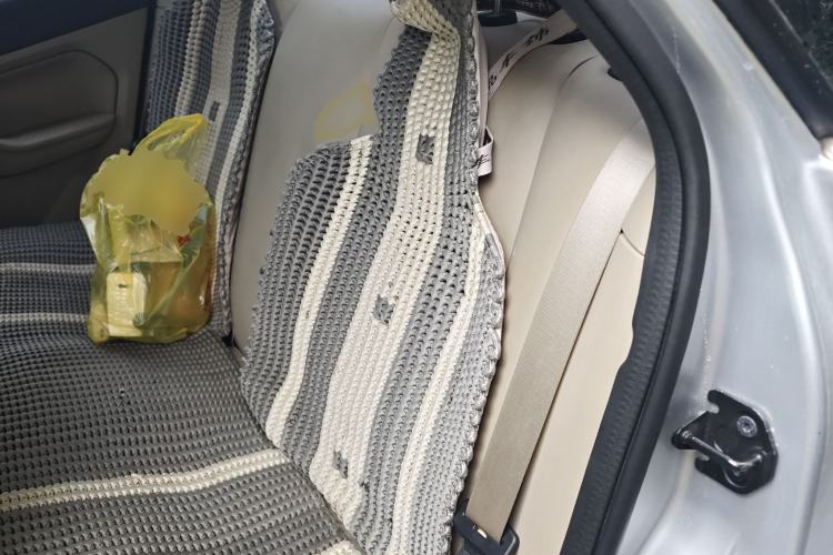 Used Ford Focus 2013 Sedan Classic 1.8L Manual Fashion Edition