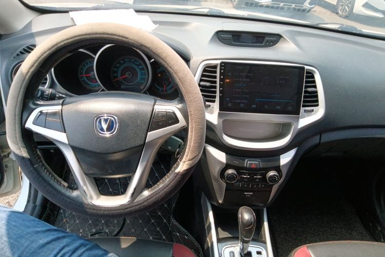 Used CHANGAN Eado 2013 1.6L Automatic Junku Model China IV Standard Center Console