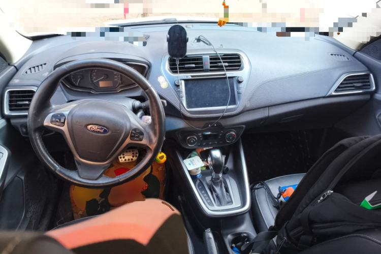 Used Ford Escort 2015 1.5L Automatic Fashion Model
