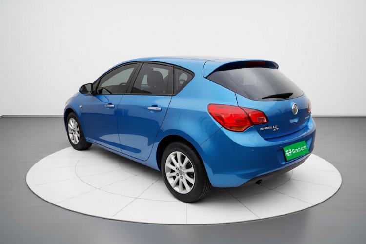 Used Buick GT 2014 XT 1.6L Automatic Fashion Edition Exterior 2