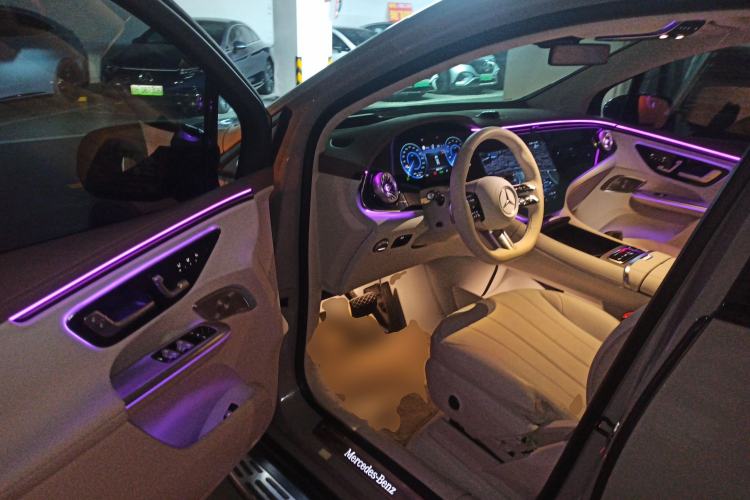 Used Mercedes-Benz EQE SUV 2024 500 4MATIC Flagship Edition Driver Seat