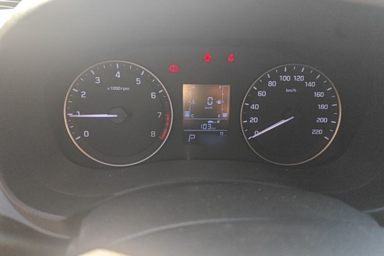 Used Hyundai ix25 2015 1.6L Automatic Two-Wheel Drive Smart GLS Trim
