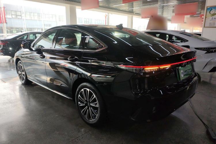 Used Chery Fengyun A8 2024 127 ZHU FENG Version