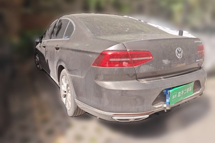 Used Volkswagen Magotan 2017 330TSI DSG Luxury Model Rear Left 45 Deg