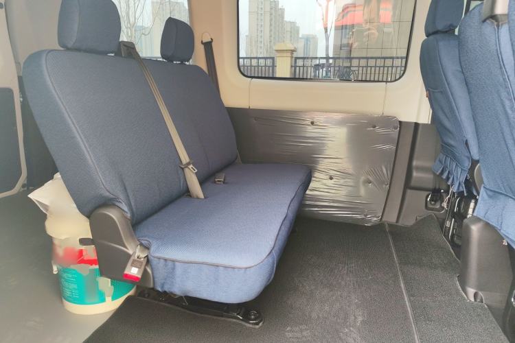 Used Iveco Eurocargo 2021 2.0T Manual Super Rui Short Wheelbase Low-Roof Manual Door F1A
