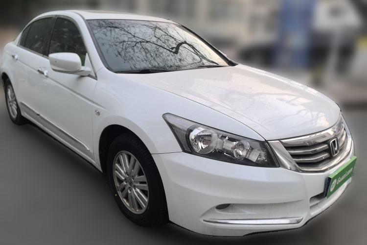 Used Honda Accord 2013 2.0L LX Front Right 45 Deg