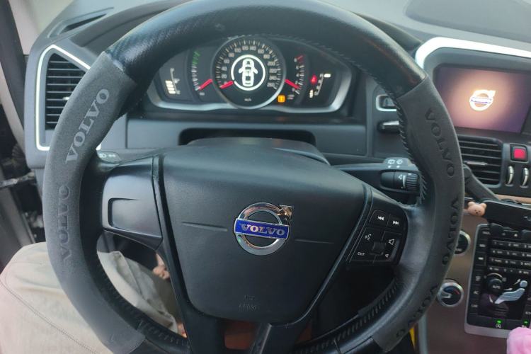 Used Volvo XC60 2017 T5 Smart Upgrade Edition
