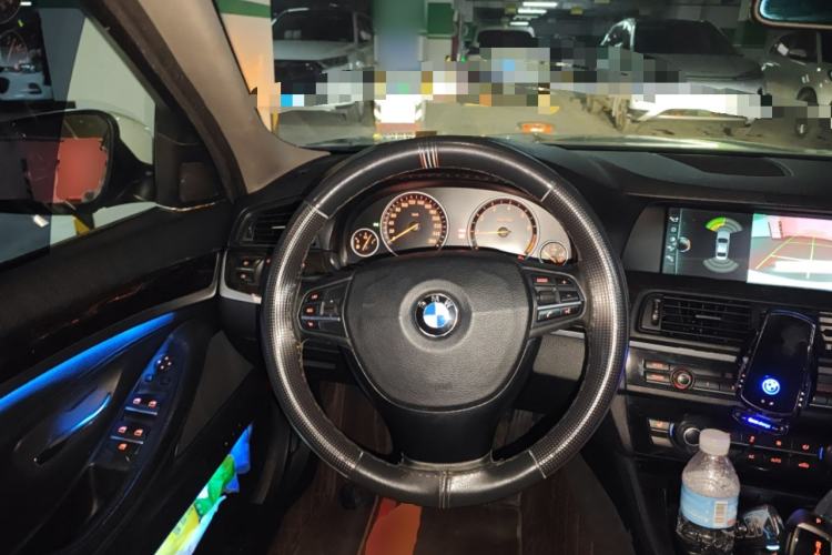 Used BMW 5 Series 2013 525Li Luxury Model
