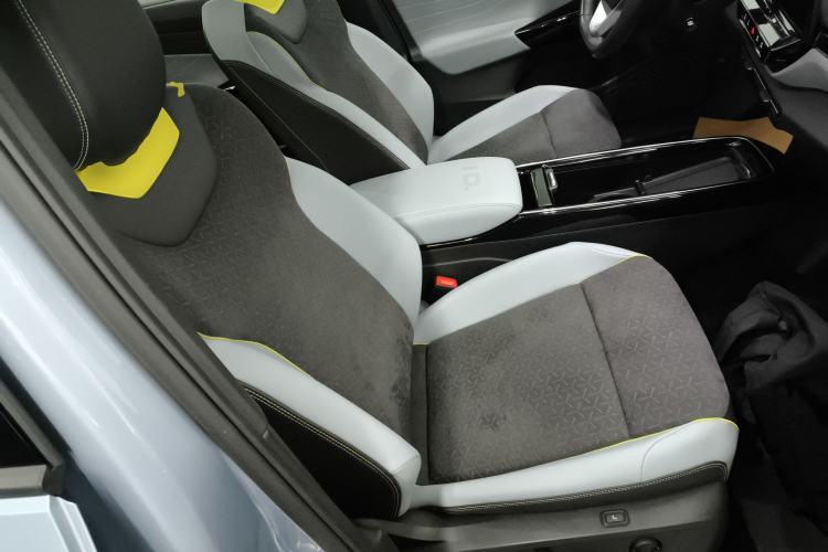 Used Volkswagen ID.4 X 2021 Pro Smart Long-Range Edition