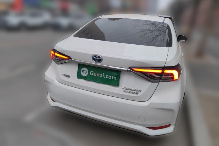 Used Toyota Corolla 2021 Dual-Motor 1.8L E-CVT Elite Edition
