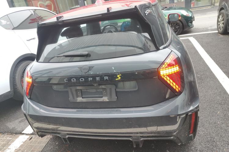 Used MINI Electric MINI COOPER 2024 452km COOPER SE Racing Driver