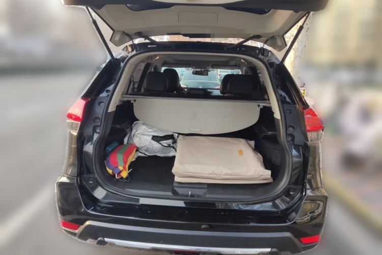 Used Nissan X-Trail 2017 2.0L CVT Smart Enjoyment Version 2WD