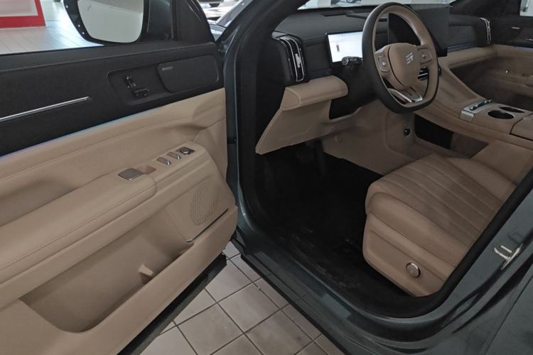 Used JETOUR X70L 2026 Model—2.0TD Automatic Flagship, 7-seater