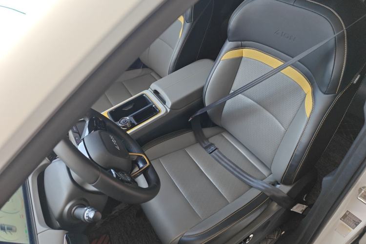 Used AION Y 2022 70 Intelligent Edition Lithium Iron Phosphate