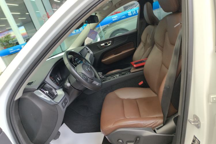 Used Volvo XC60 2020 T5 4x4 Zhiyi Luxury Edition