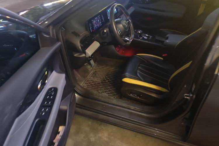 Used GAC Trumpchi EMPOW 2021 270T DCT J15 Version