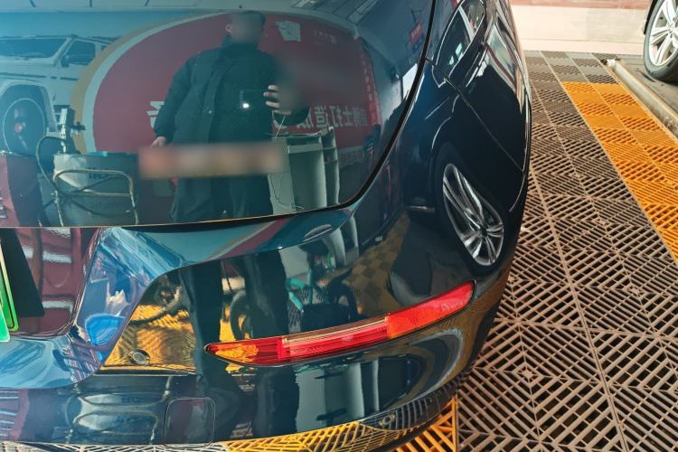 Used ORA Good Cat 2023 401 km Standard Range Luxury Version Lithium Iron Phosphate
