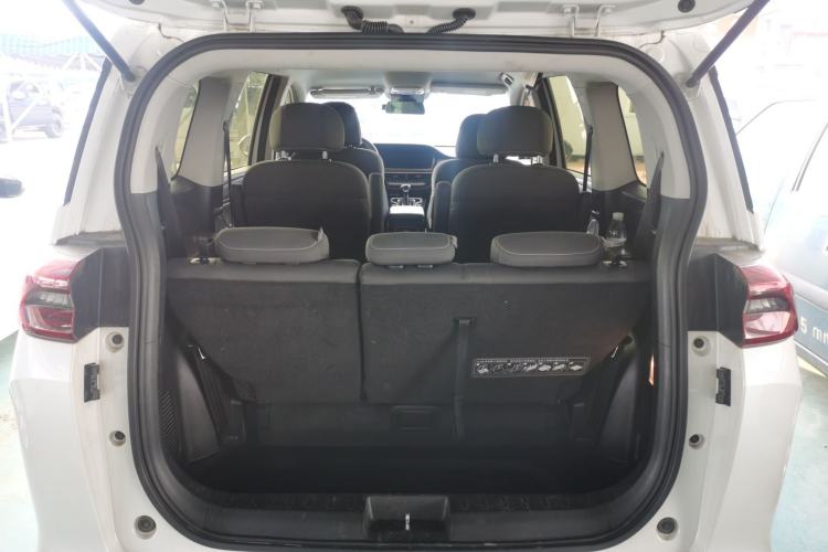 Used GAC Trumpchi M6 2023 PRO 270T DCT Elite Edition Trunk