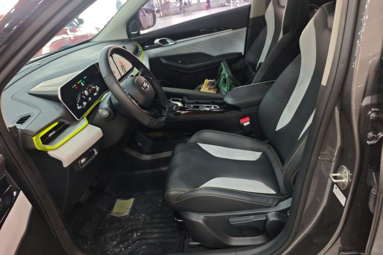 Used Geely Auto Coolray 2022 Bin Yue COOL 1.5TD DCT Hot Engine Edition