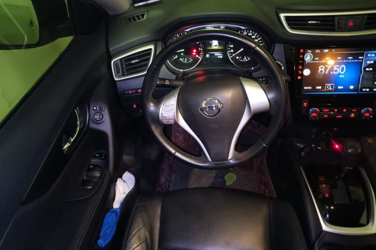 Used Nissan X-Trail 2014 2.0L CVT Comfort Edition 2WD
