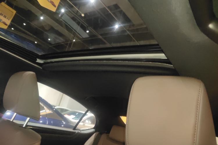 Used Lexus ES 2023 200 Excellence Edition
