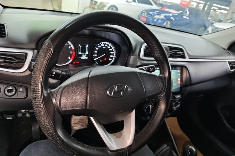 Used Hyundai Verna (older generation) 2020 1.4L Manual GL Refreshed Edition