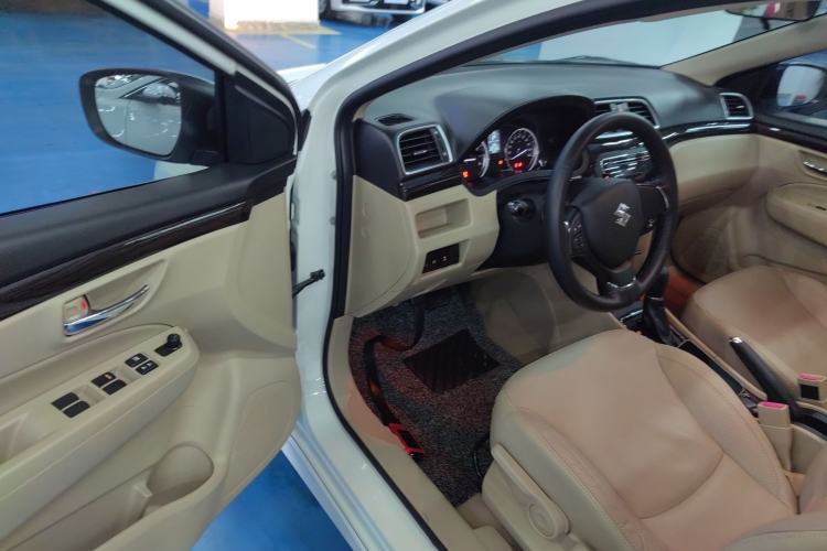 Used Suzuki Alivio 2015 1.6L Automatic Enjoyment Model