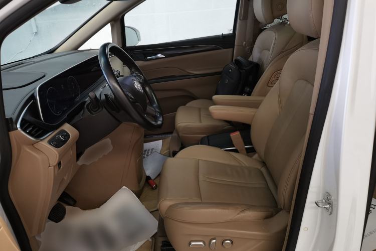 Used Buick GL8 2020 ES Land Cruiser 653T Flagship Model Left Front Seat