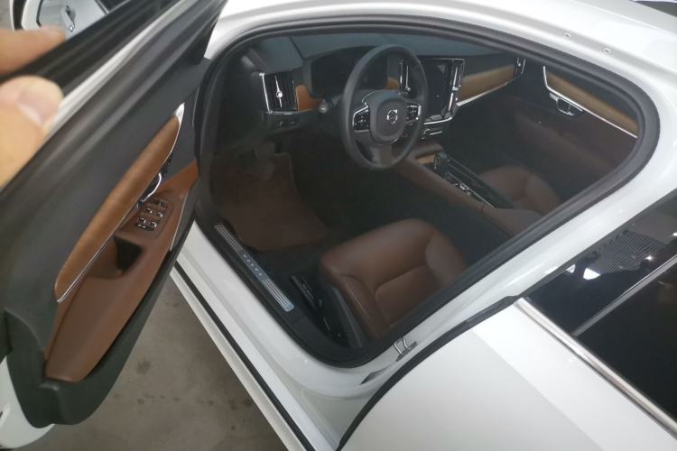 Used Volvo S90 2021 B5 Zhiyi Luxury Edition