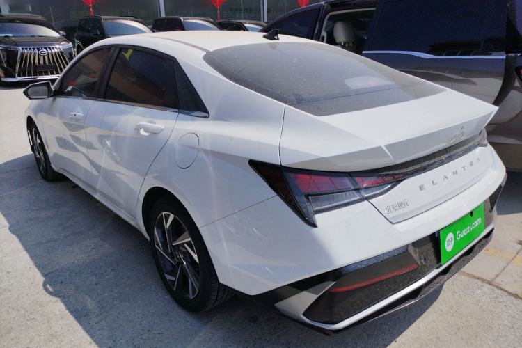 Used Hyundai Elantra 2023 1.5L CVT GLX Elite Edition Rear Left 45 Deg