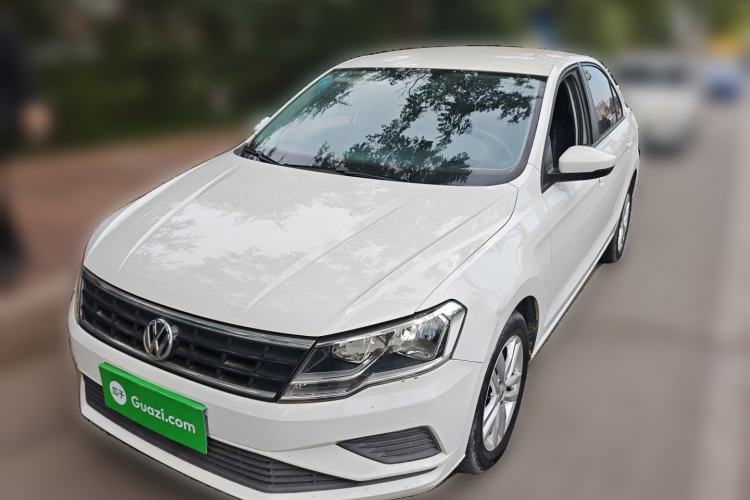 Used Volkswagen Jetta 2019 Dream Edition 1.4L Manual Fashion Version