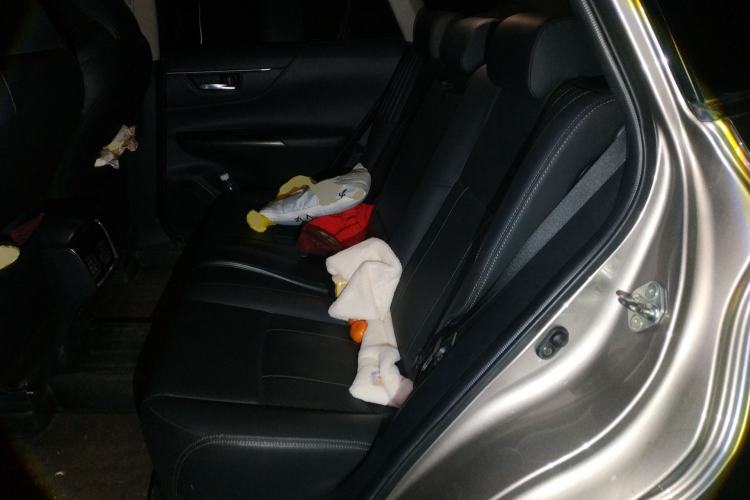 Used Toyota Harrier 2022 2.0L CVT Two-Wheel Drive Deluxe Edition