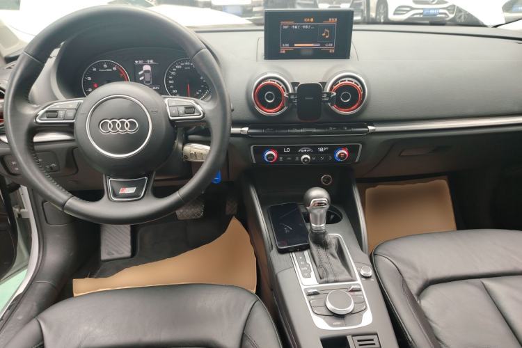 Used Audi A3 2014 Limousine 35 TFSI Automatic Comfort Model