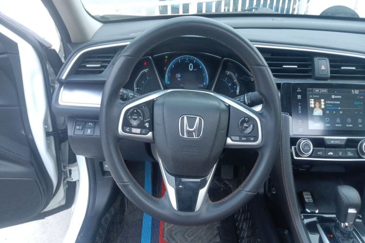 Used Honda Civic 2016 220TURBO CVT Luxury Edition Steering Wheel
