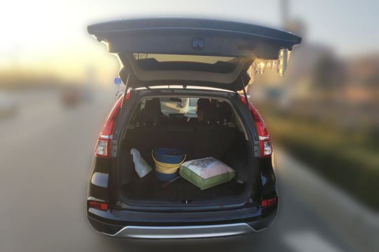 Used Honda CR-V 2016 2.0L two-wheel drive Urban Edition
