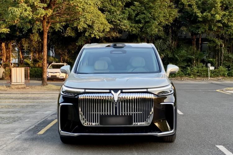 Used VOYAH Dream 2025 PHEV Four-Wheel-Drive Flagship Version – Qiankun Edition