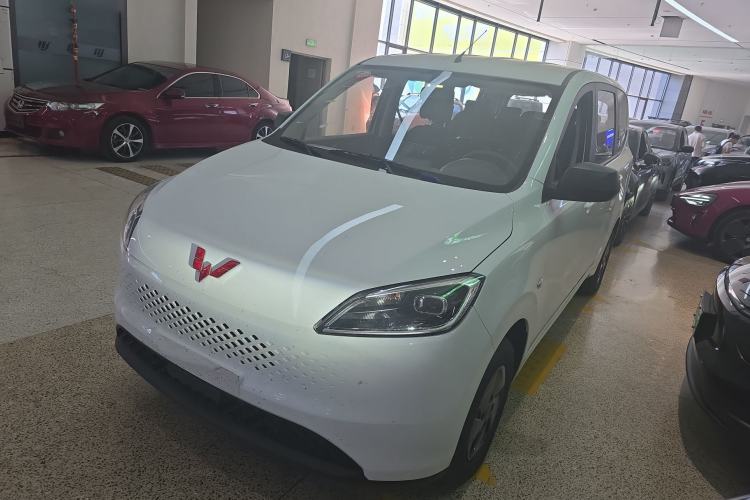 Used Wuling Hongguang New Energy 2025 Extended-Range Hybrid 50KM Comfort Version