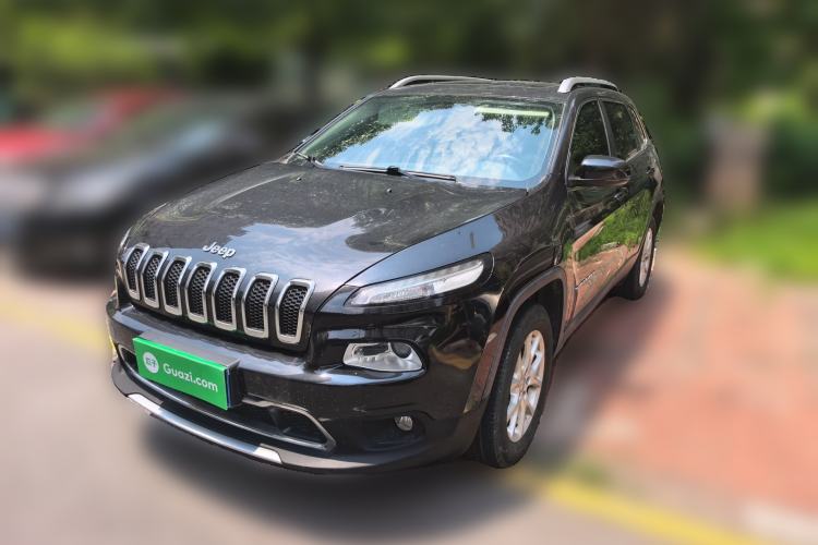 Used Jeep Cherokee 2016 2.4L Professional Smart Version