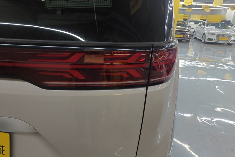 Used Denza D9 2024 PIONEER Four-Seat Pioneer Edition
