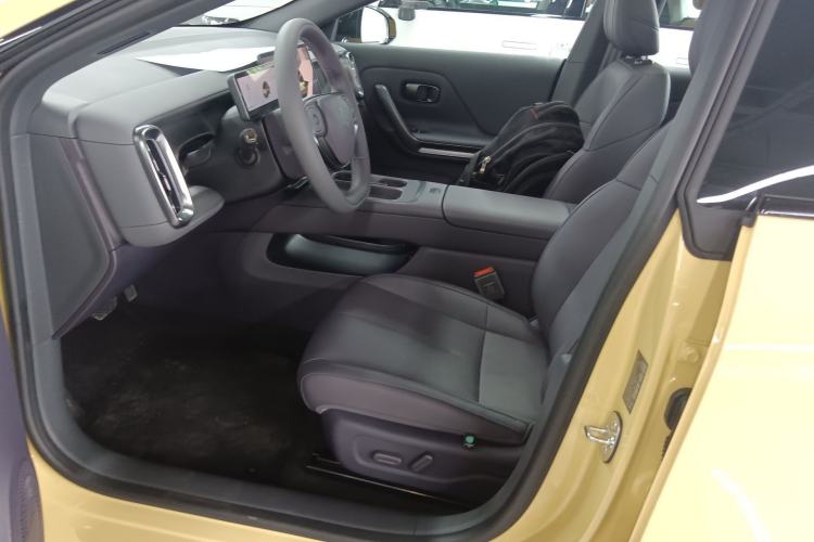 Used Leapmotor Lafa5 2026 Model 605 Max Left Front Seat