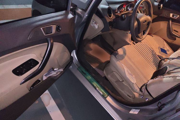 Used Ford Fiesta 2011 Sedan 1.5L Automatic Fashion Edition
