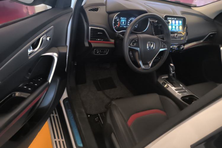 Used CHANGAN CS55 2019 1.5T Automatic Xuan Dong Model China VI Standard
