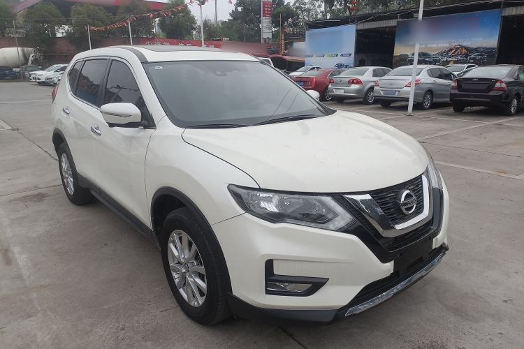 Used Nissan X-Trail 2022 Revised Version 2.0L Two-Wheel Drive Smart Connect & Comfort Edition Exterior 1