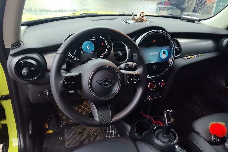 Used MINI 2022 1.5T COOPER Artist Steering Wheel